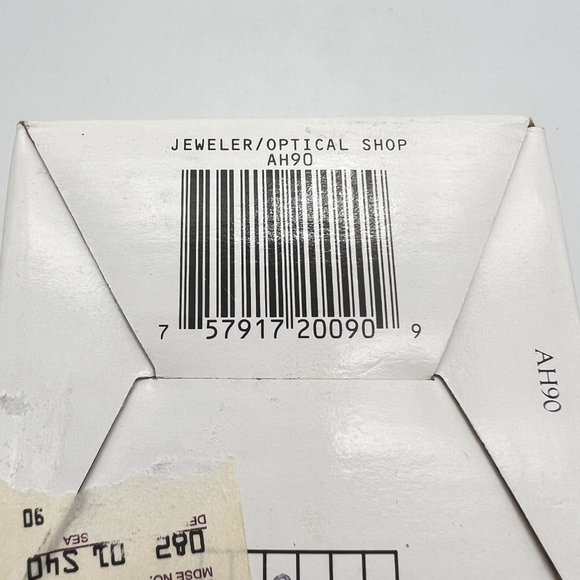 Liberty Falls PORT CLINTON JEWELER OPTICAL SHOP Americana Holiday Village 1995 - Picture 7 of 8